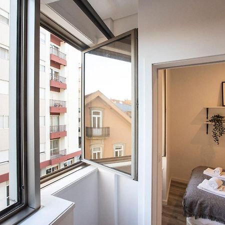 Seaside 1Br Flat W/ Ac In Matosinhos By Lovelystay Екстер'єр фото